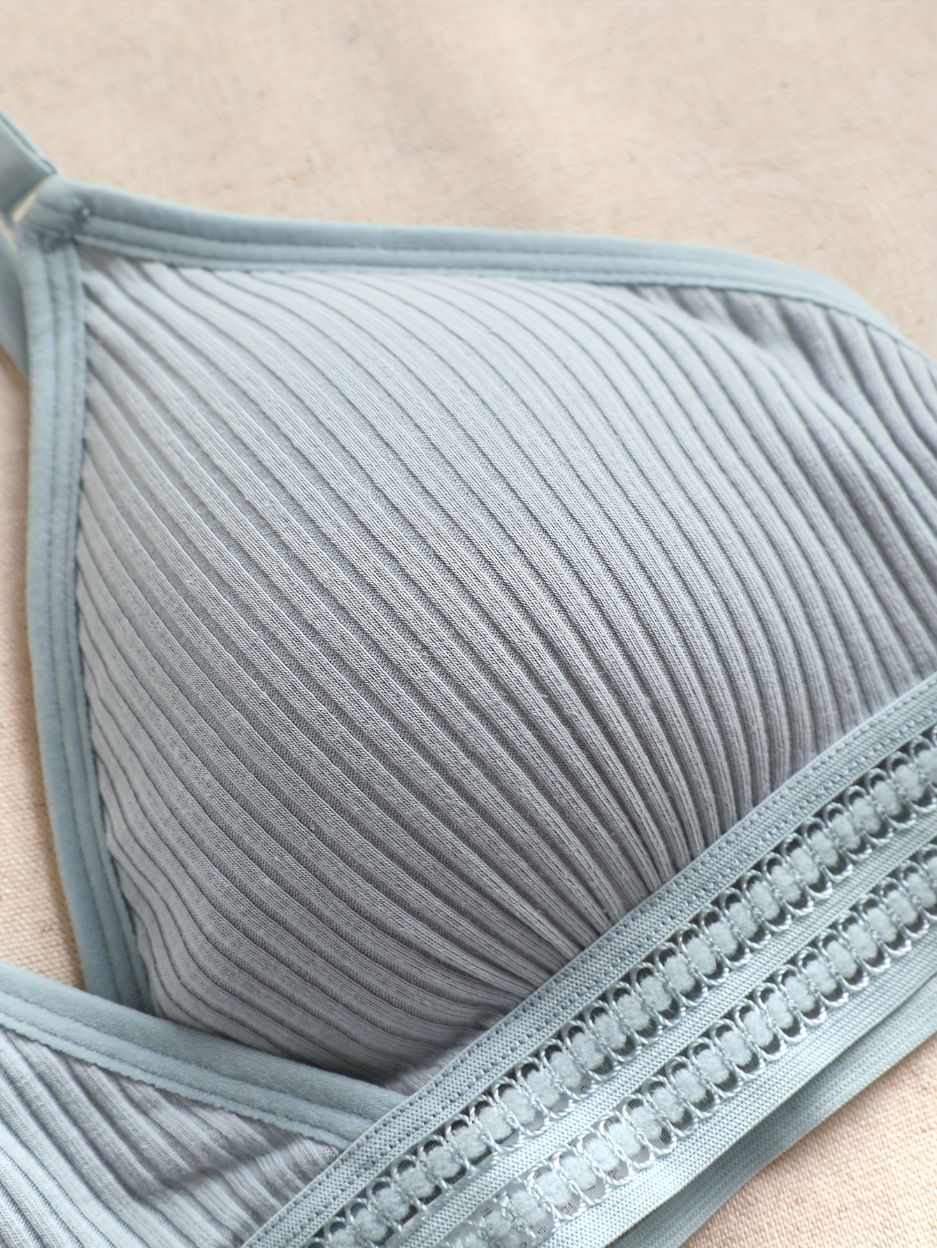 570755c7-cc89-4fee-a101-9870200c2da0.jpg 3