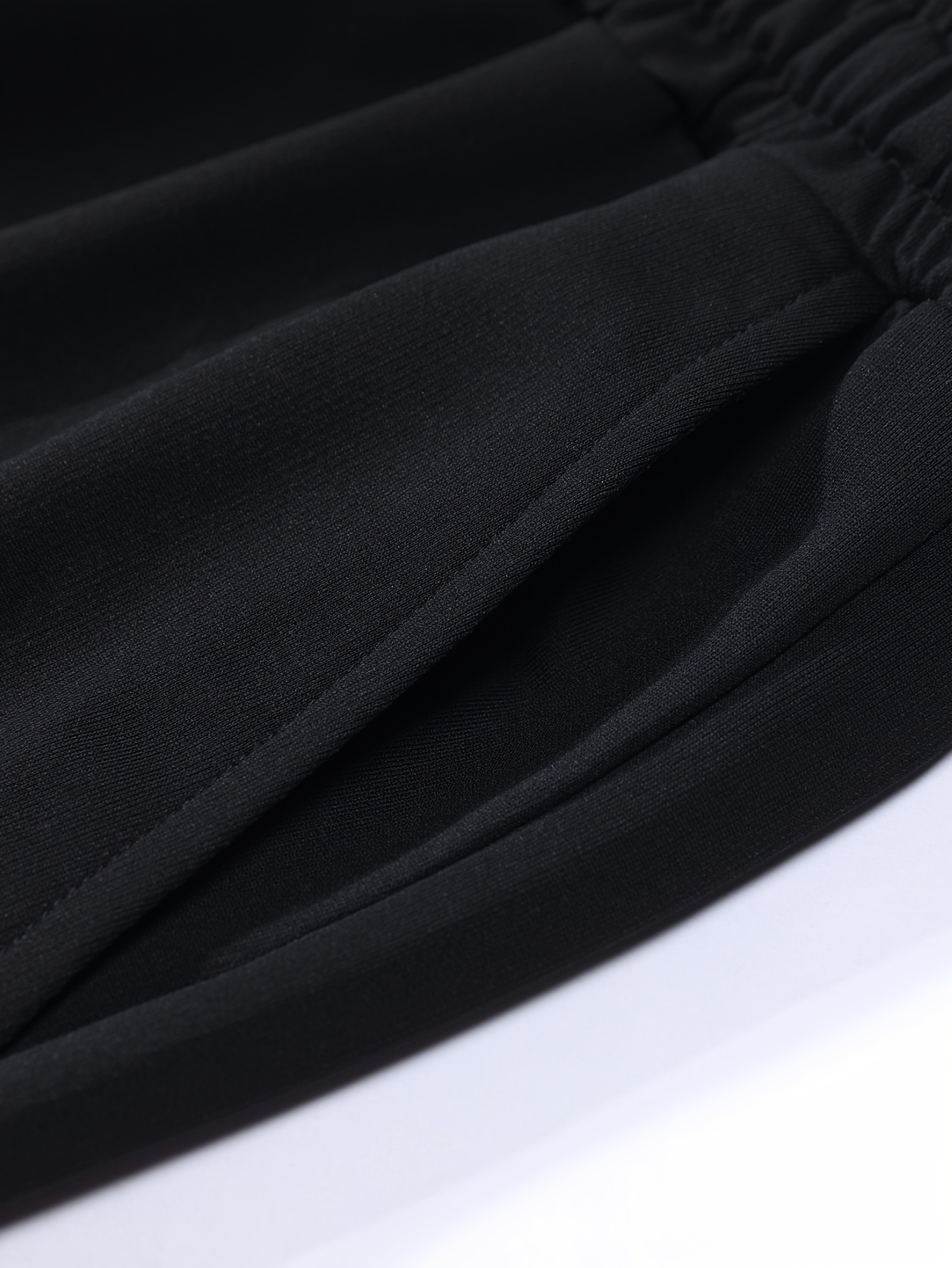 2a519d61-7408-4d39-8f63-d3cfaa0e2e83.jpg 10