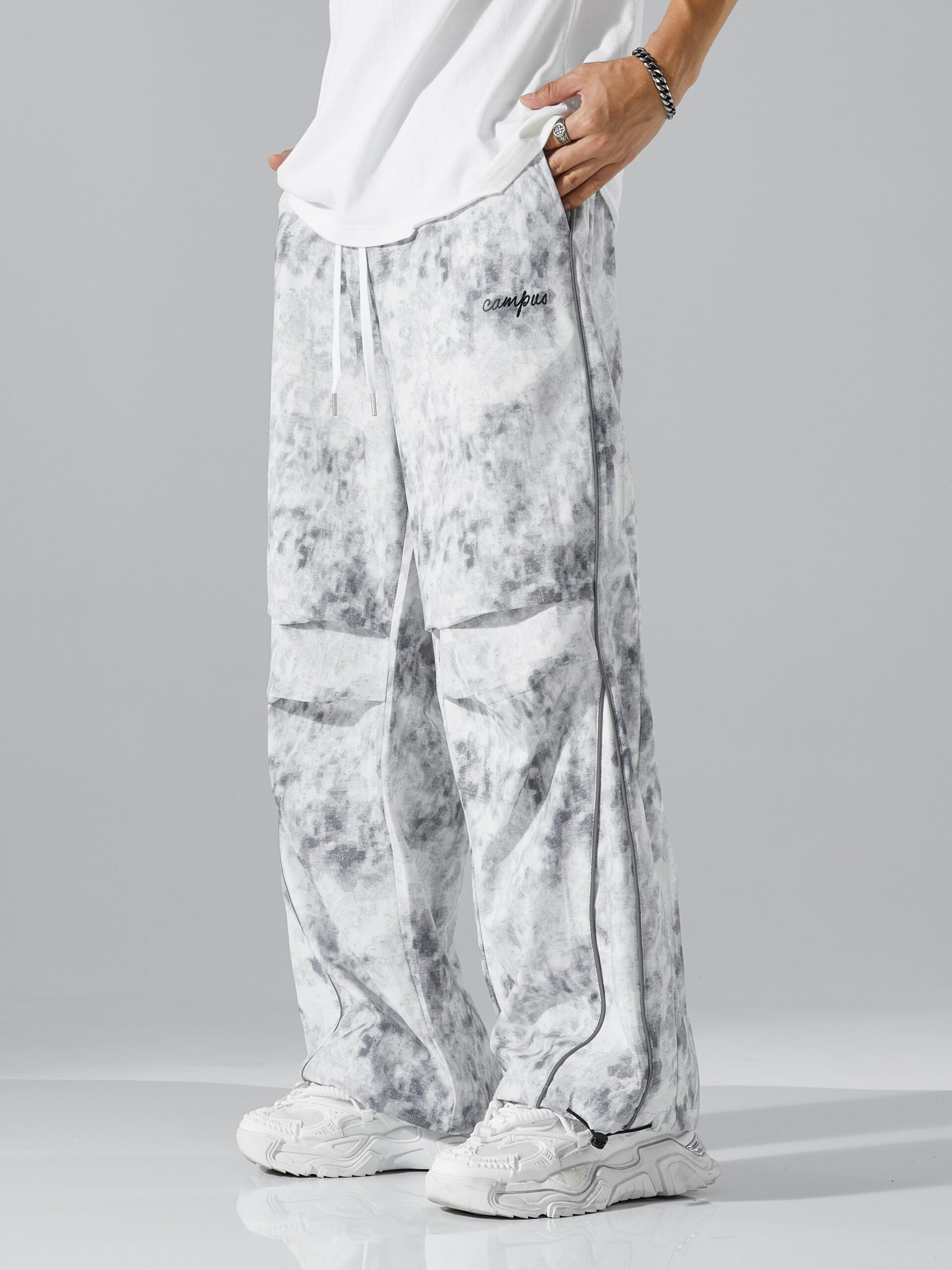 735f2d3d-07a1-4781-b24e-885fc2b01daa.jpg 3