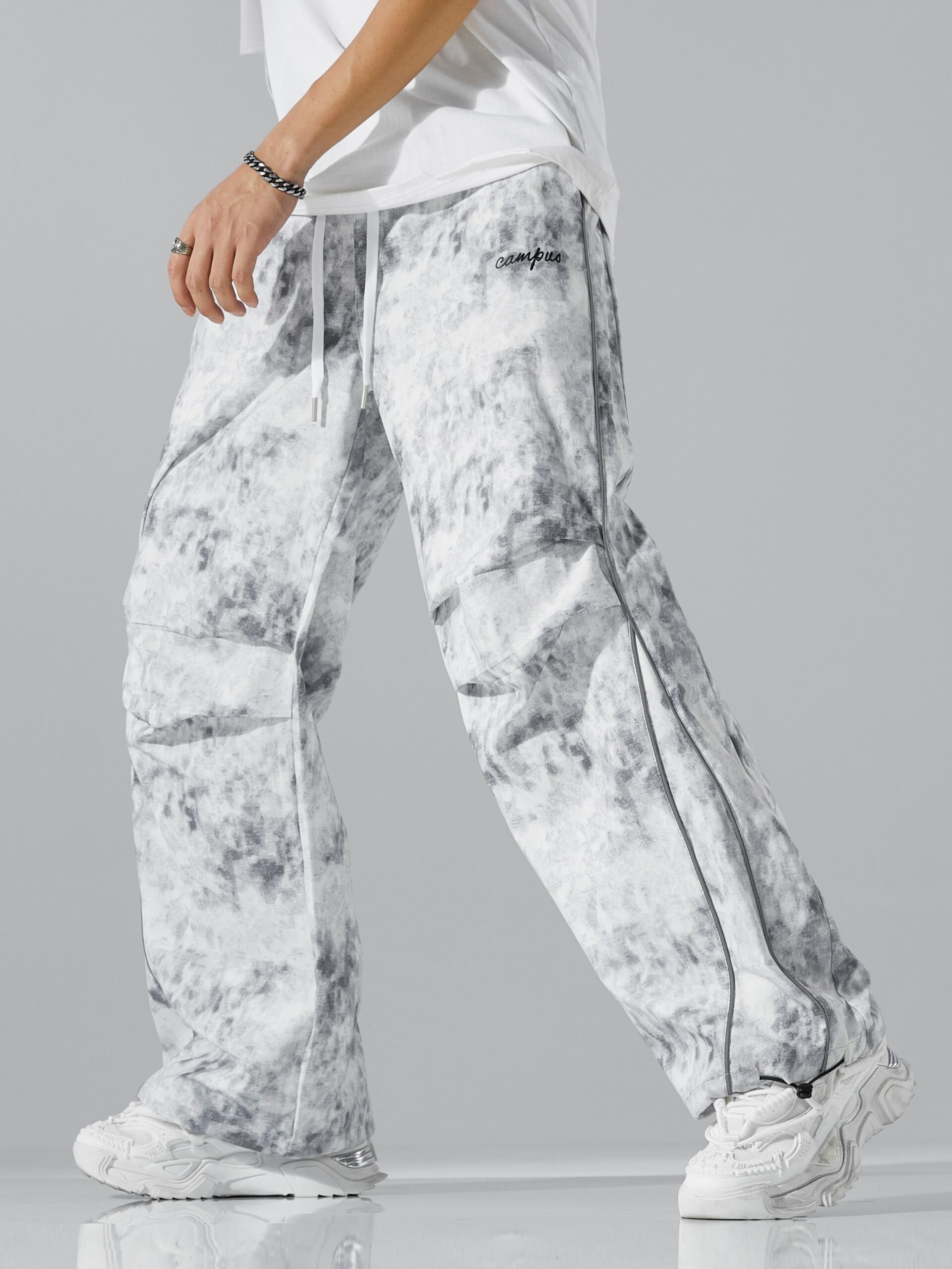 b4de727a-2052-4f35-ae4b-f74a6702a437.jpg 4